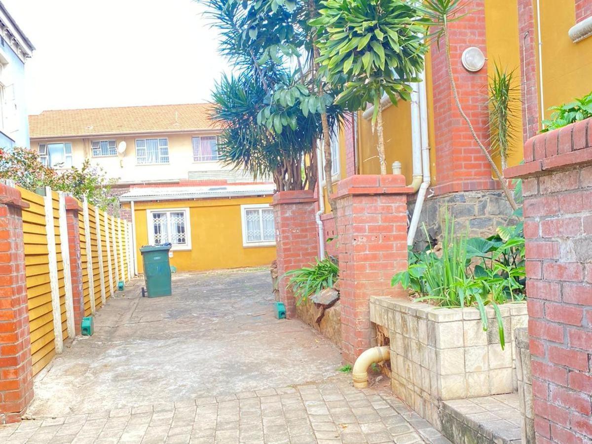 Bentley Backpackers Hostel Durban Exterior photo